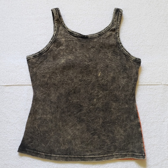 Karma Circle USA Multi Colored Tank – XL - Picture 3 of 3